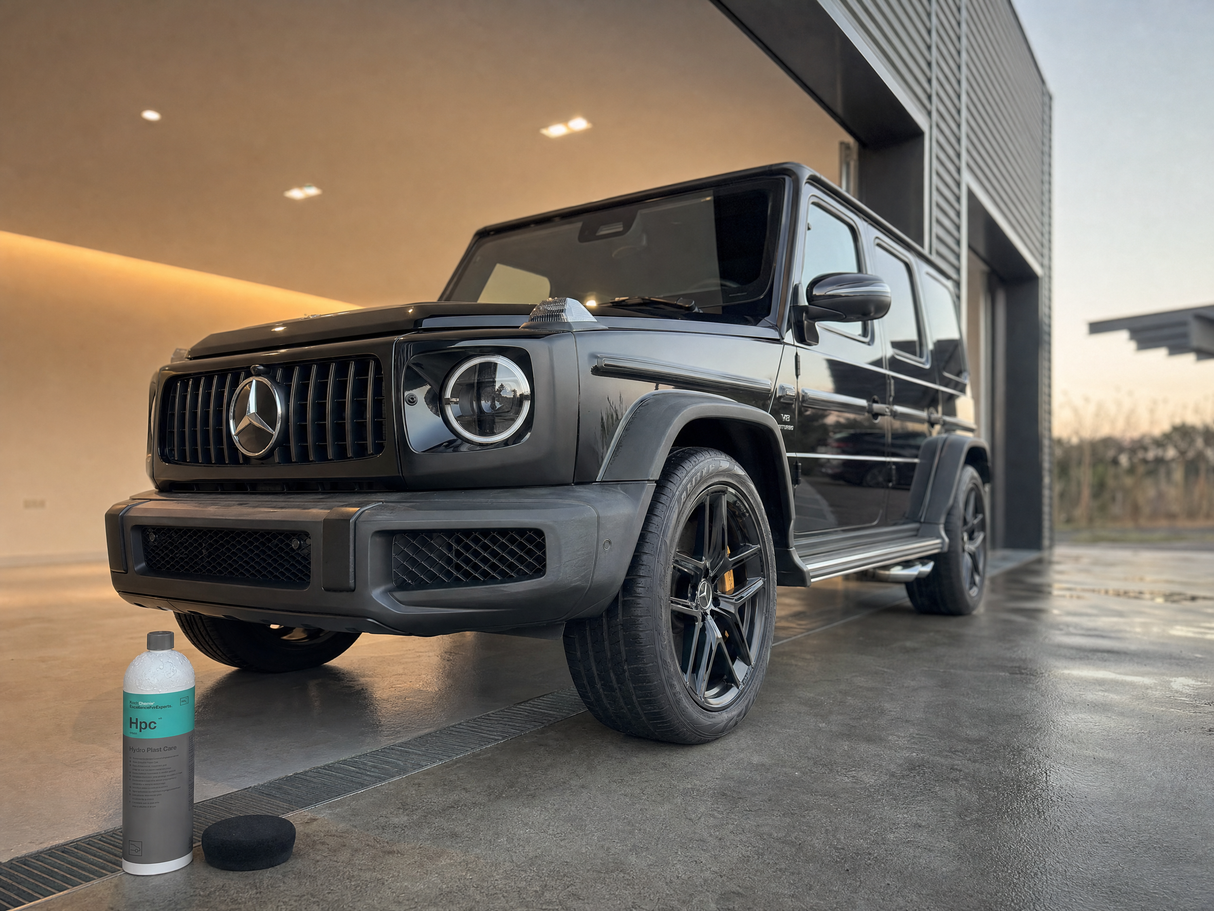 Koch-Chemie Hydro Plast Care Hpc — ausgegrauter Plastik-Trim am Mercedes-AMG G63