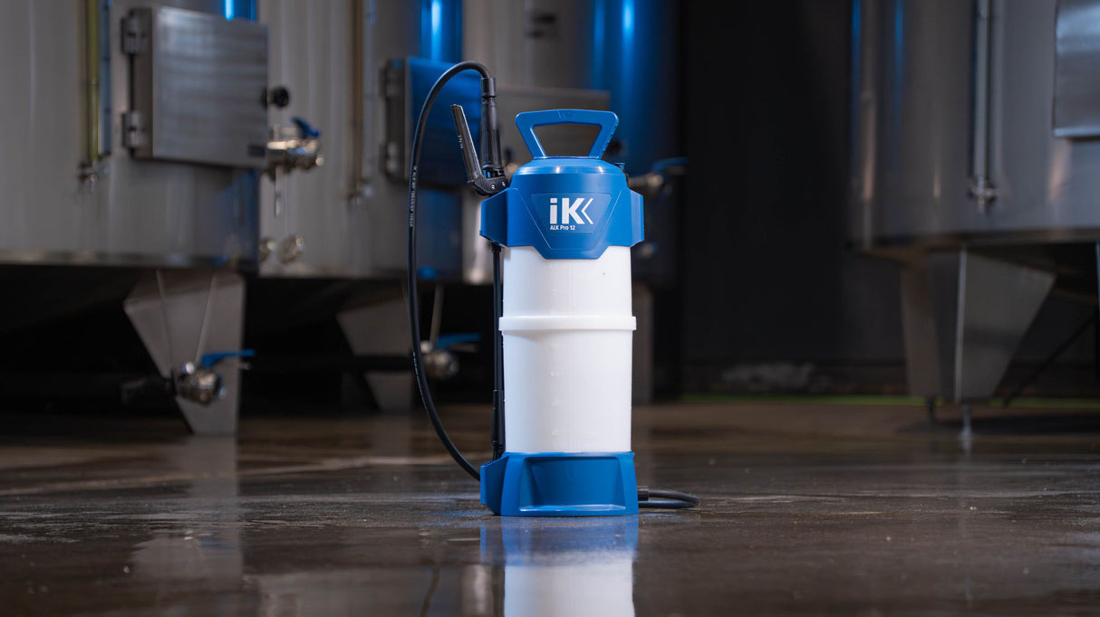 "iK Alk" Pro 12 Druckpumpzerstäuber (Alkalisch)