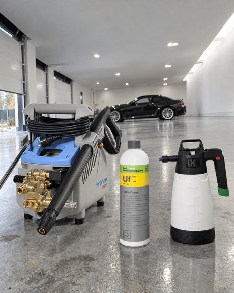 Detailing1 winteropslag — Kränzle K 1050 P, Koch-Chemie Ultra Foam Uf en iK Sprayers iK Foam Pro 2 in de hal
